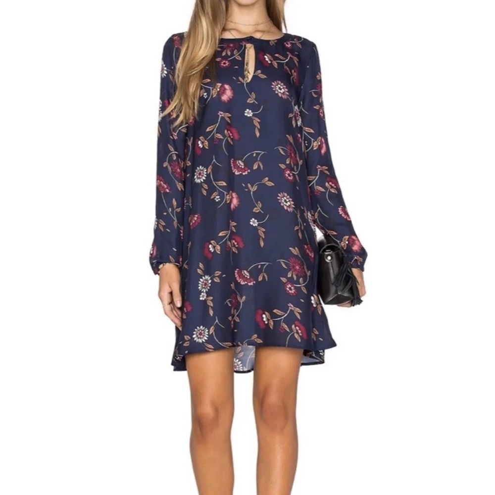 Cupcakes & Cashmere Navy Floral Long Sleeve Dress